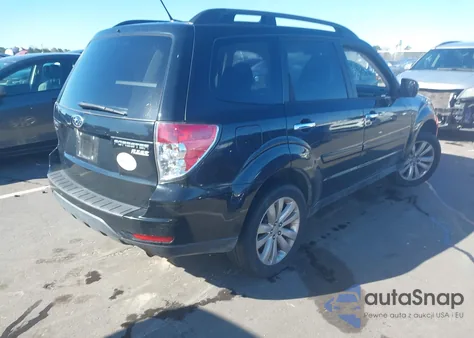 2013 Subaru Forester 2.5X Premium z USA, uszkodzony, nr VIN JF2SHADC1DH414067